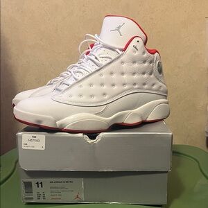 Jordan Retro 13s Sneakers White Red